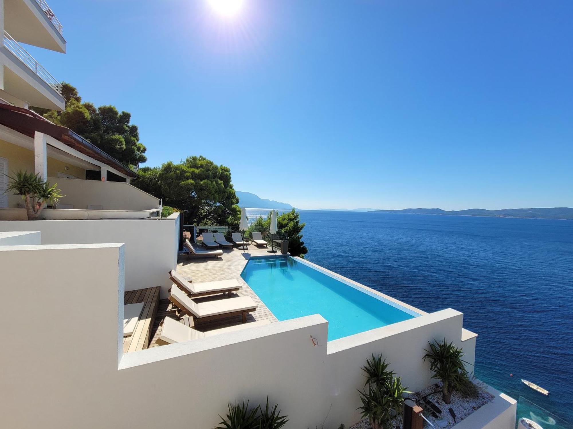 Luxury Apartments Villa Ruzmarina With New Heated Infinity Pool And Lounge Area Marusici (Split-Dalmatia) Exterior foto